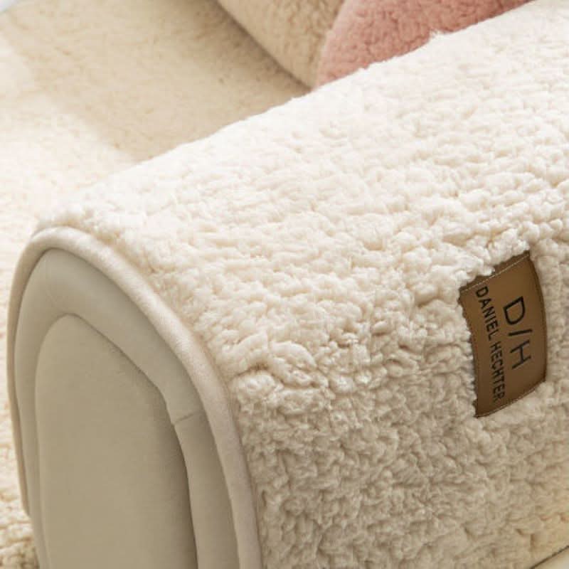 Ultra-Soft Lamb Cashmere Sofa Cover – Plush Effect & Non-Slip 