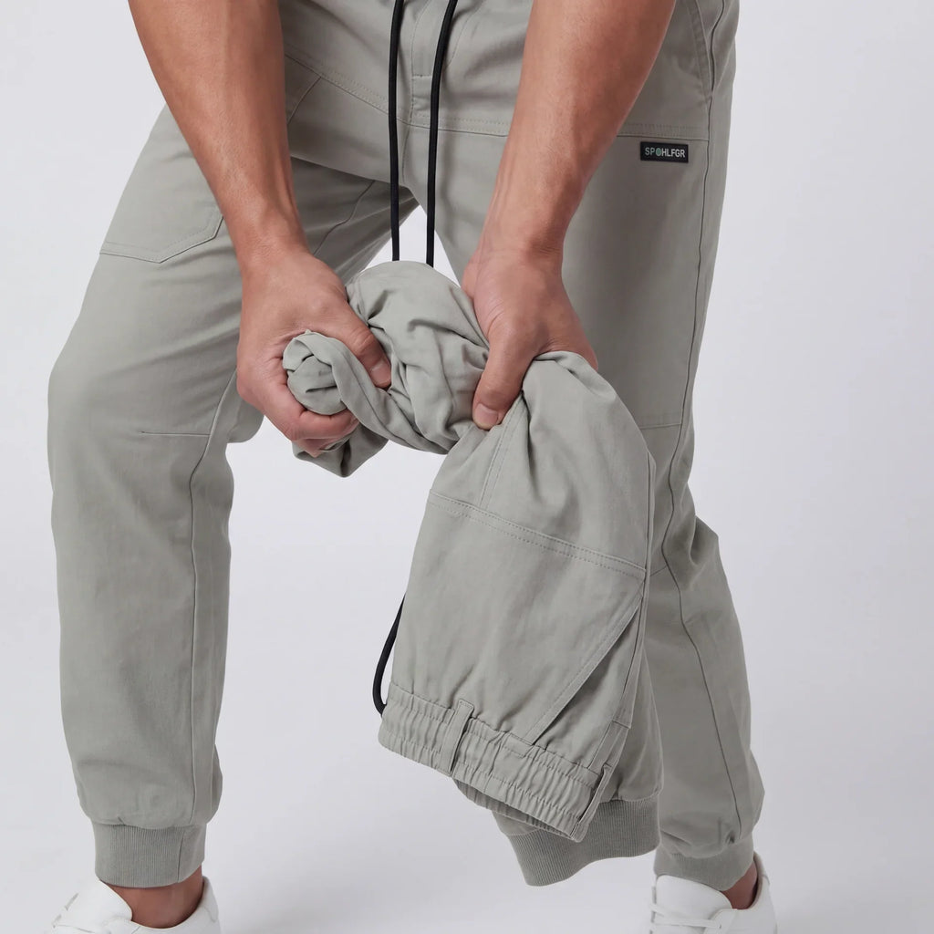 Pantalón cargo cómodo con gran capacidad de almacenamiento 